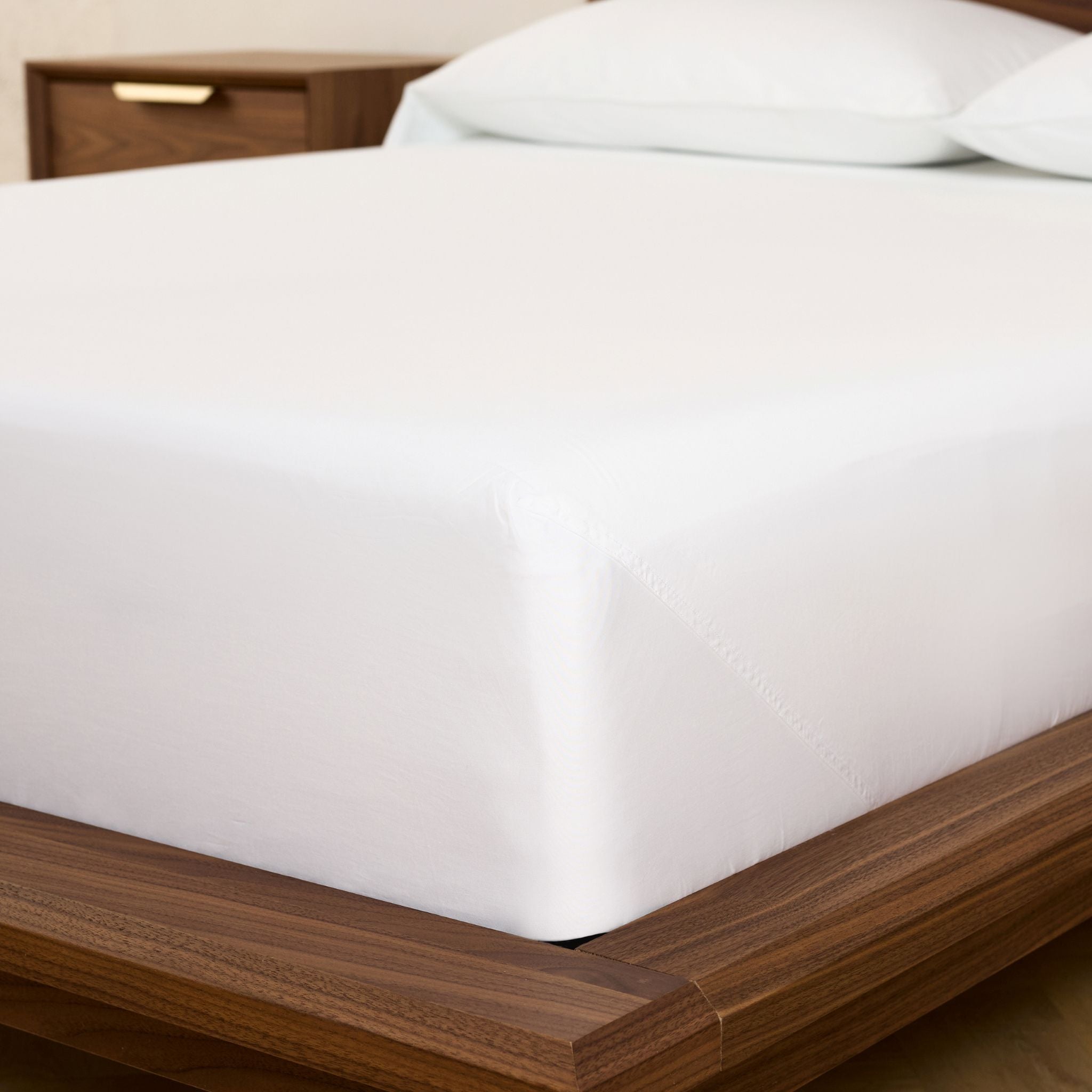 Classic White Fitted Sheet - Canadian Down & Feather Company