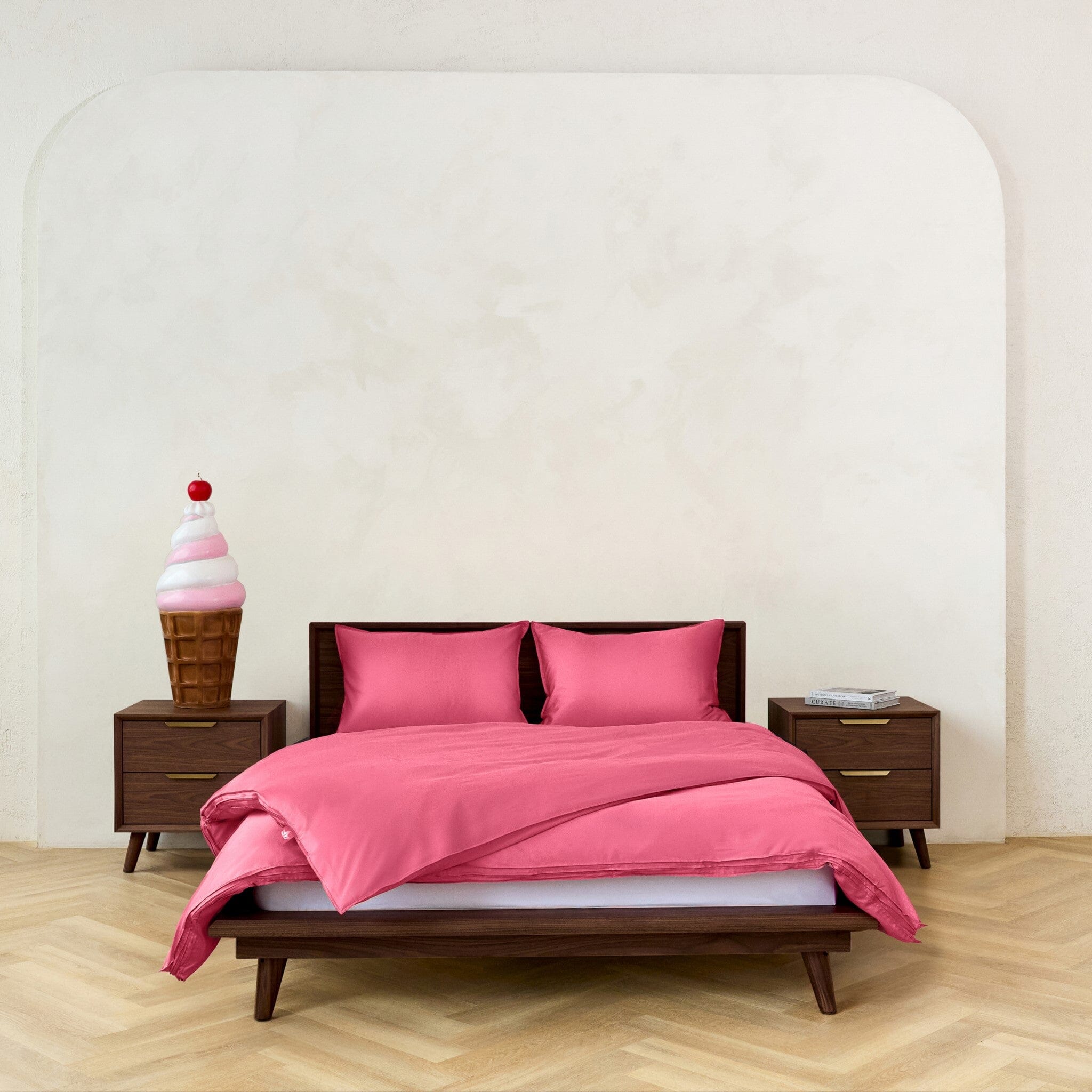 Hollyhock Pillowcases and Duvet Cover - Canadian Down & Feather Company